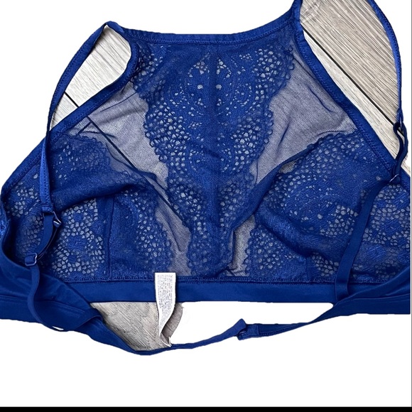Victoria’s Secret Blue Lace Bralette L Sheer Mesh Unlined Wireless Floral Lace - Picture 3 of 8
